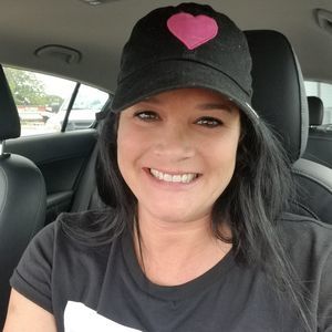 Meet your Posher, Corie